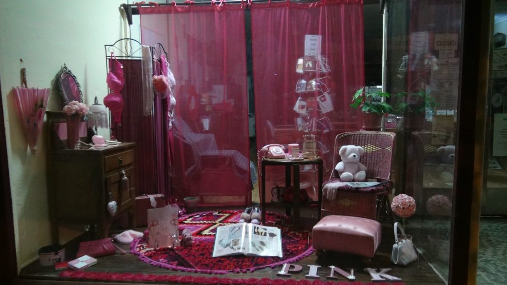 Eudunda Family Heritage Gallery window goes PINK in Oct 2019